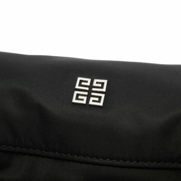 Givenchy Essential U Bumbag Black - Picture 2 of 4